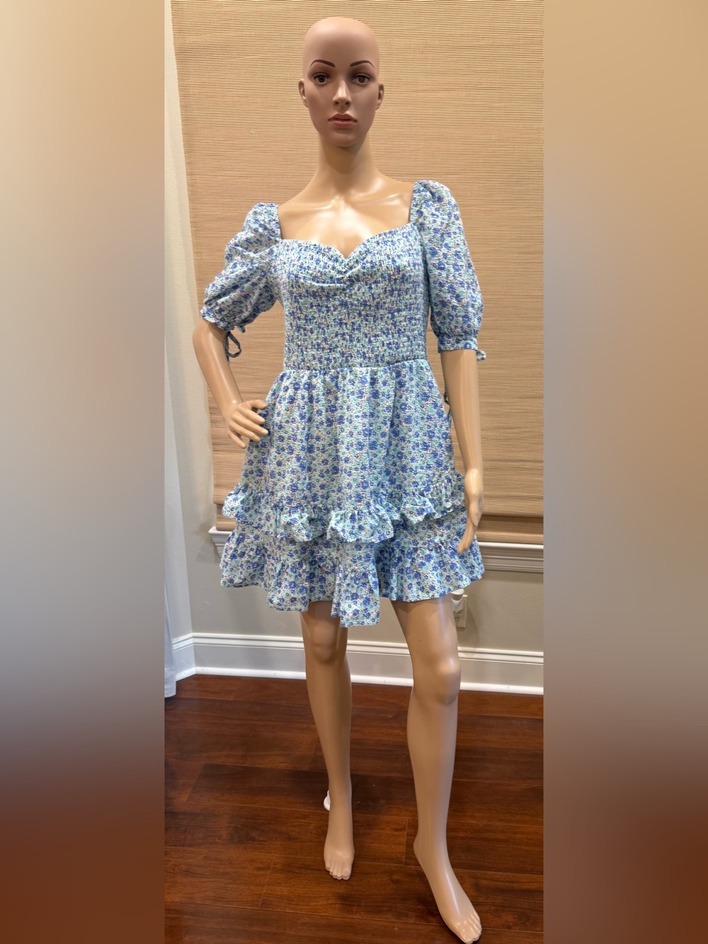 Lena Blue & White Floral Puff-Sleeve Tiered Mini Dress